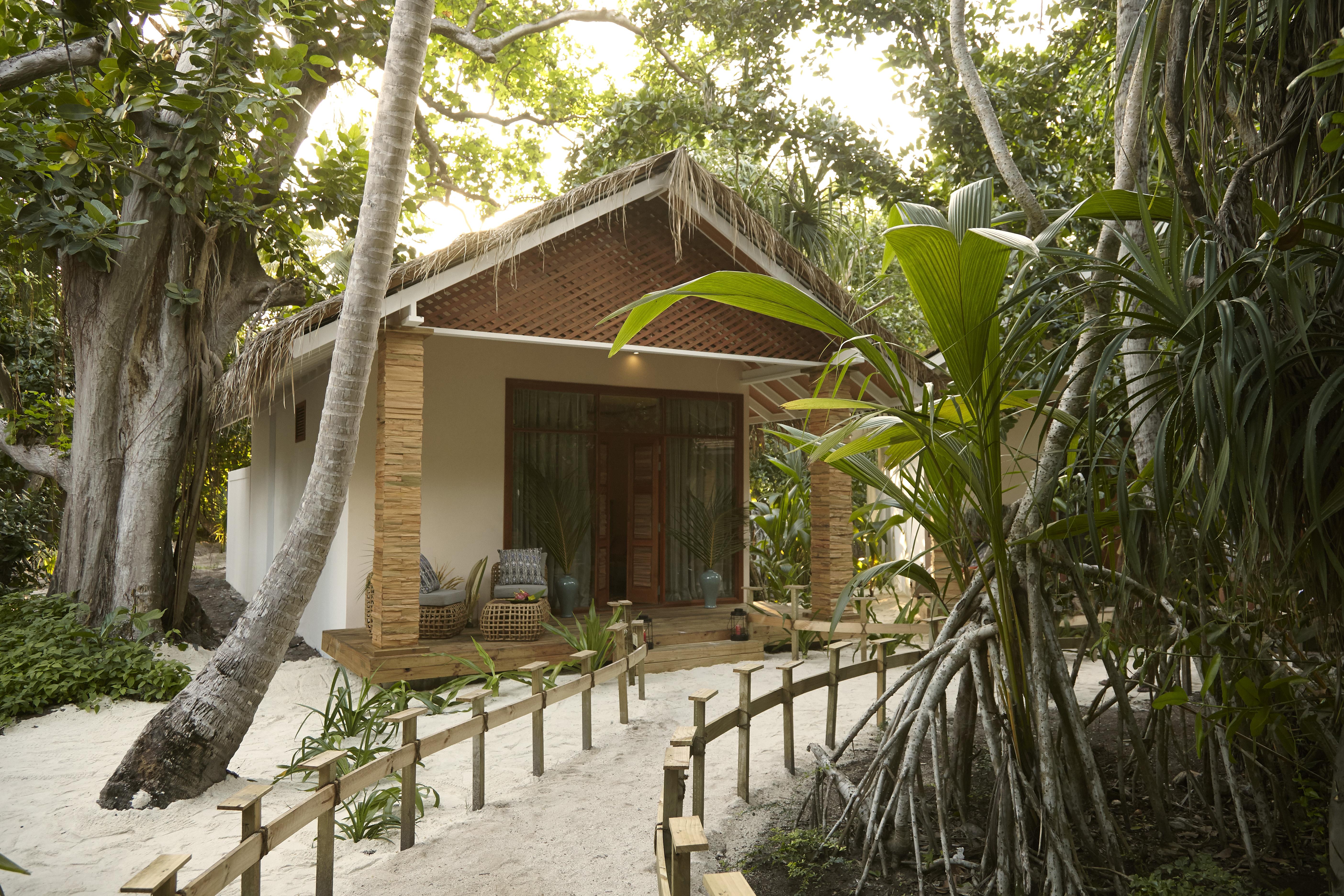 Kudafushi & 5* Меедхоо